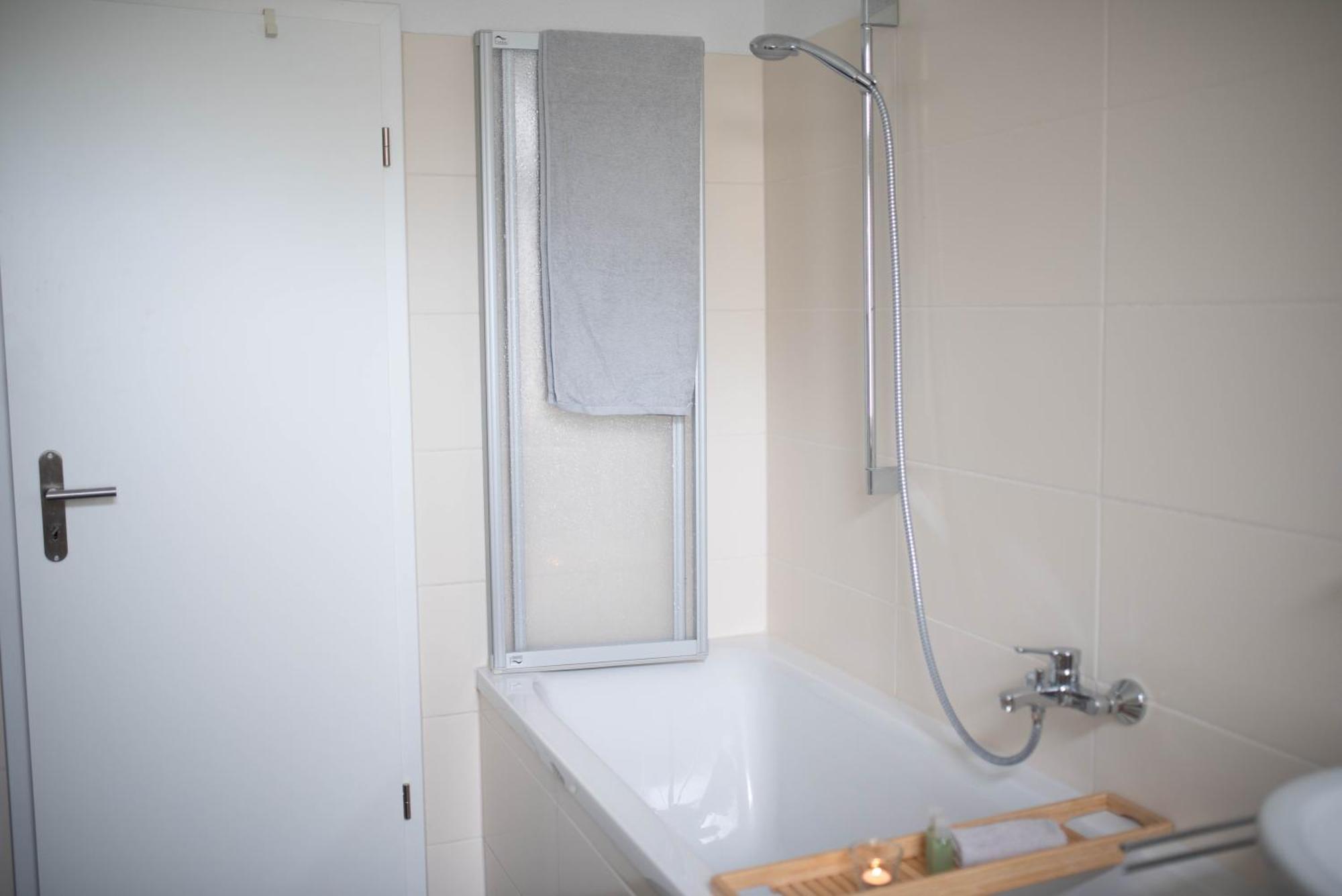 Zentral Smart Apartment Цвікау Екстер'єр фото